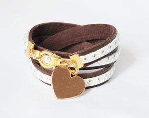 Bracelet cuir et apprêt coeur doré à l'or fin. Colllection de Saint-Valentin